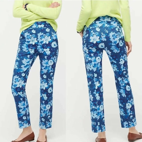 1 hour sale. J Crew. Remi pant in watercolor begonias print BLUE MEADOW, size 6 - Picture 1 of 9